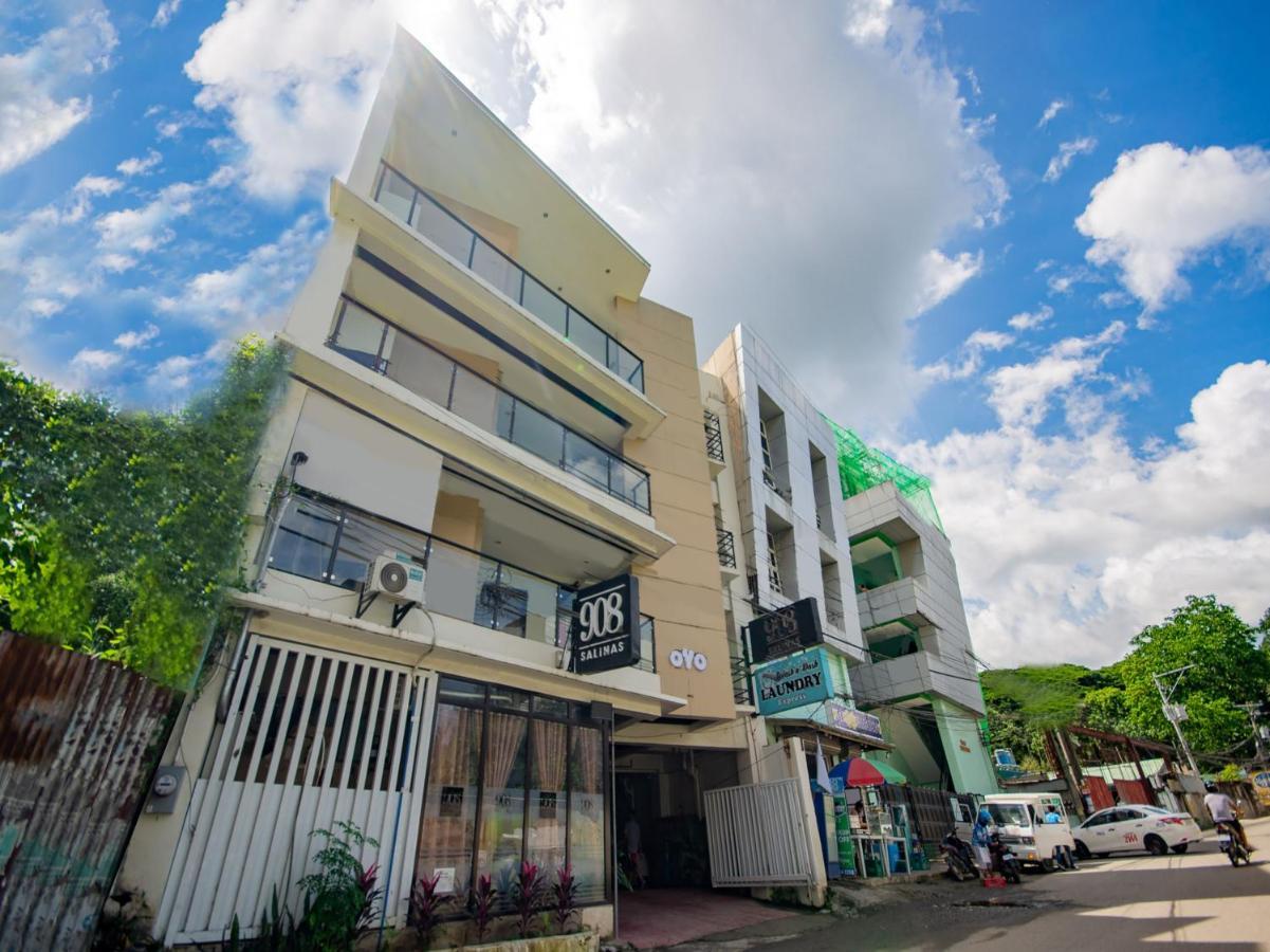 Oyo 707-908 Salinas Suites Cebú Exterior foto